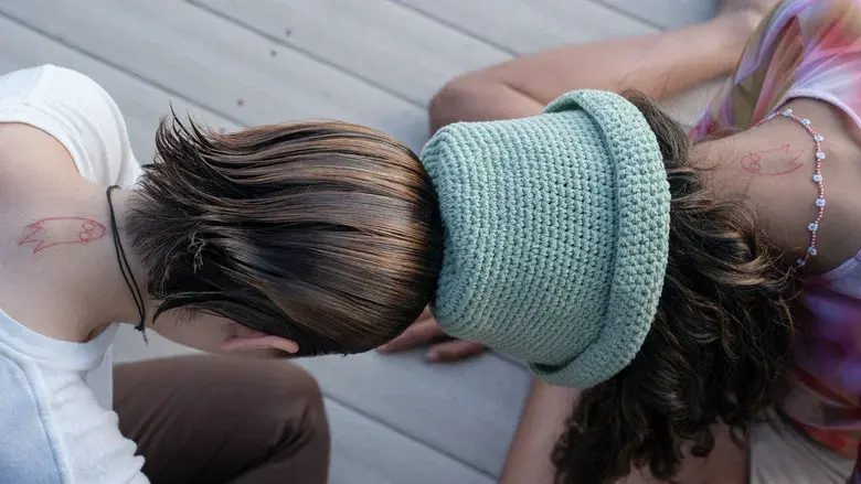 El brillo de la televisión - Fondo