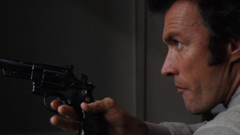 Harry el fuerte - Fondo