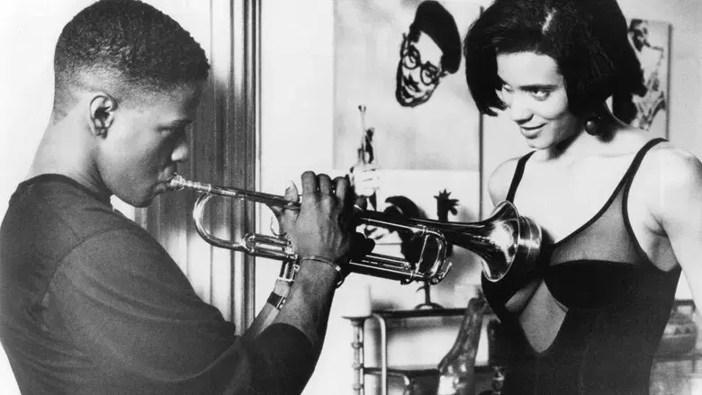 Cuanto más, mejor - Fondo