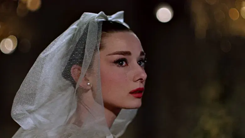 Una cara con ángel - Fondo