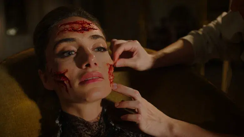 Crímenes del futuro - Fondo