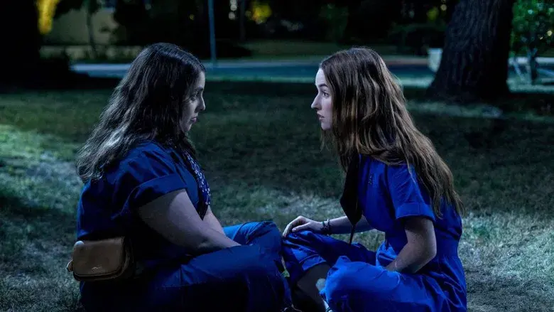 Súper empollonas - Fondo