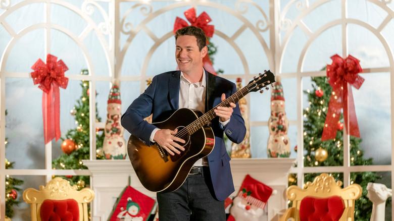 Our Christmas Love Song - Fondo