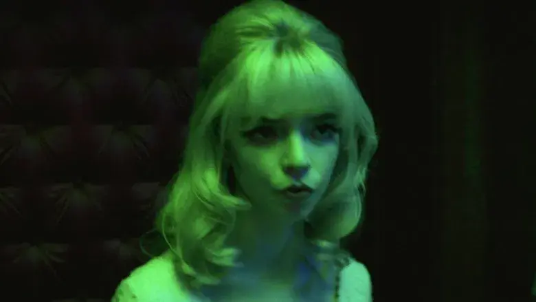 Última noche en el Soho - Fondo