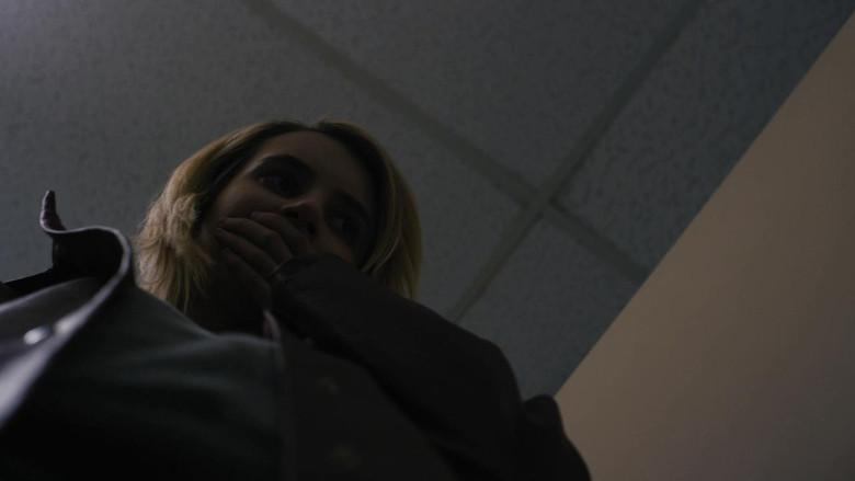 La enviada del mal - Fondo