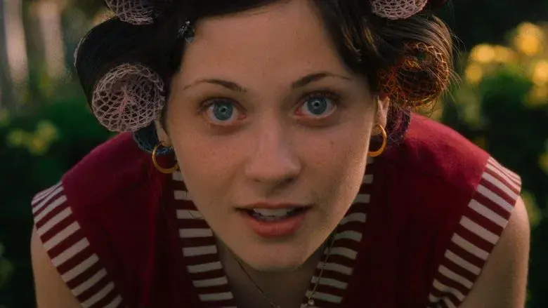 Casi famosos - Fondo