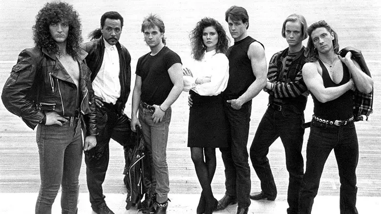 Eddie y los Cruisers 2 - Fondo