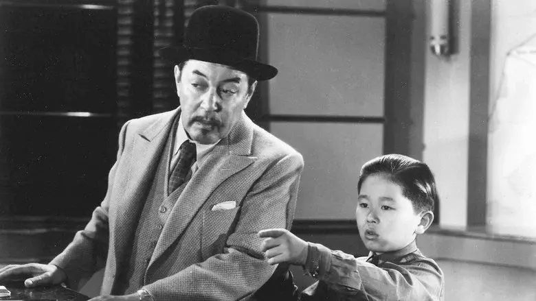 Charlie Chan at the Opera - Fondo