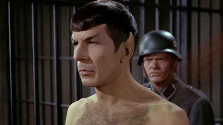 Por medio de la fuerza