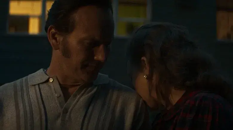 Expediente Warren: El último rito - Fondo