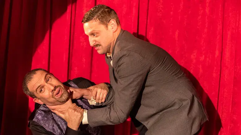 I Think You Should Leave with Tim Robinson - Fondo