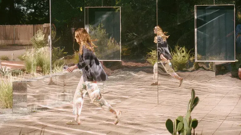 La maldición - Fondo