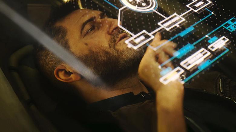 MÁS ALLÁ DE AQUILA