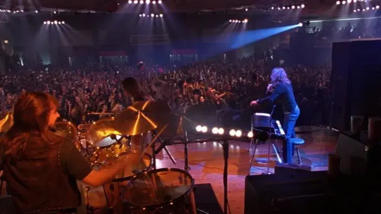 Casi famosos - Fondo