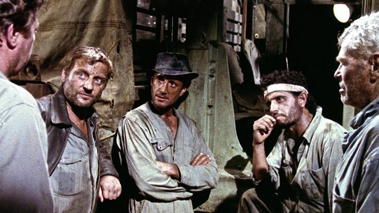 Carga maldita - Fondo