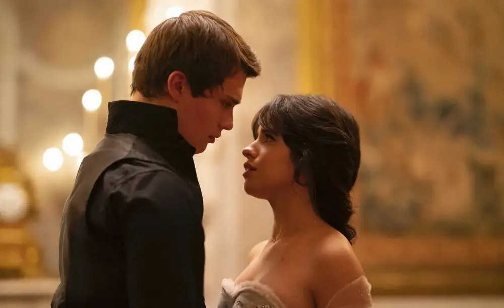 Crítica de ‘Cenicienta’, live action de Amazon Prime con Camila Cabello
