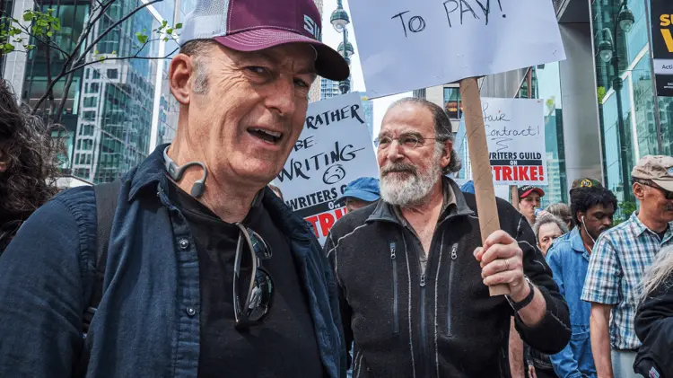El sindicato de actores se une a la huelga de guionistas en Estados Unidos