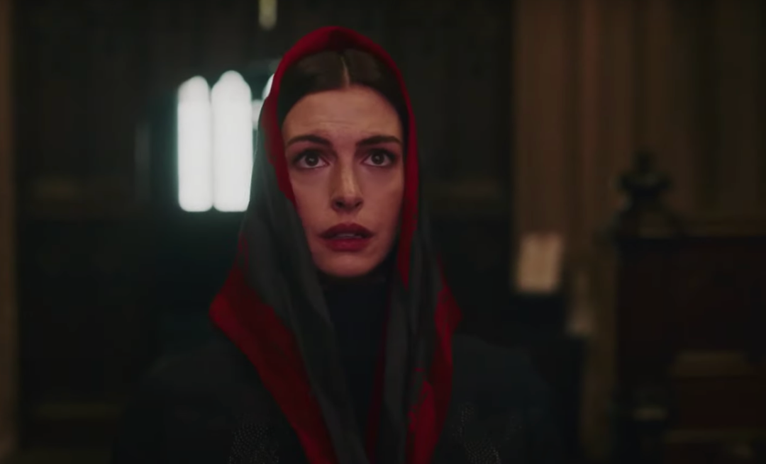 'She Came To Me': Mirá el tráiler de la película que reúne a Marisa Tomei y Anne Hathaway