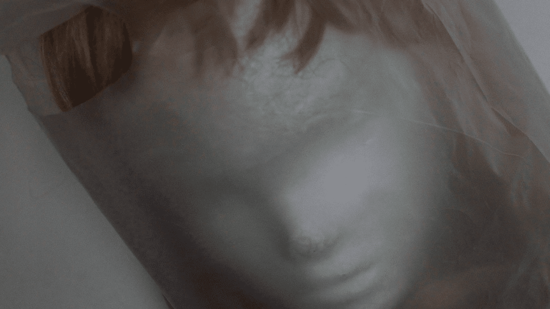 Crítica de ‘El polvo’, de Nicolás Torchinsky