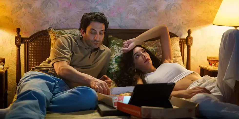 Junian Minujin y Penelope Guerrero actua en la película Transmitzvah de Daniel Burman