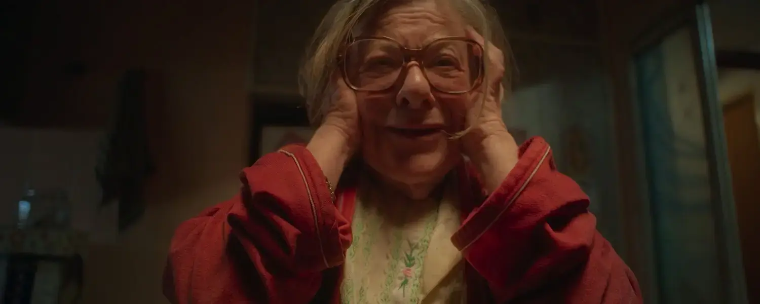 Una anciana zombie en Retratos del Apocalipsis