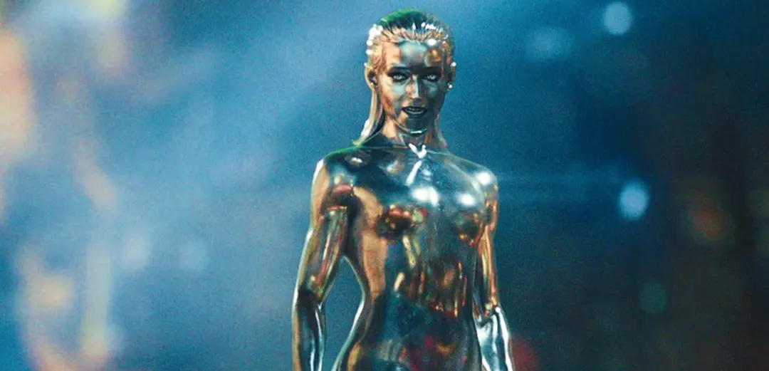 ¿Por qué Silver Surfer es mujer en la nueva película 'Los 4 Fantásticos'?