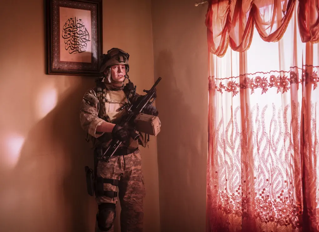 Crítica de ‘Warfare’, de Alex Garland y el veterano Ray Mendoza