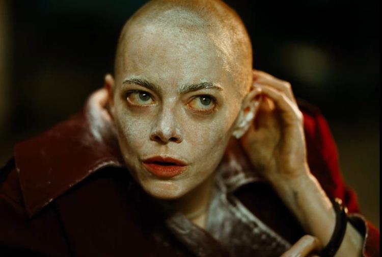 'Bugonia', de Yorgos Lanthimos con otro gran trabajo de Emma Stone