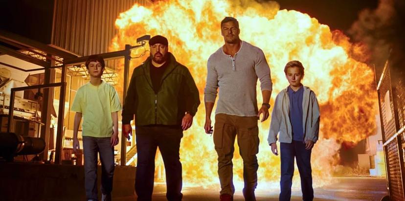 &#8216;Un día fuera de control&#8217;, comedia con Kevin James y Alan Ritchson (Prime Video)