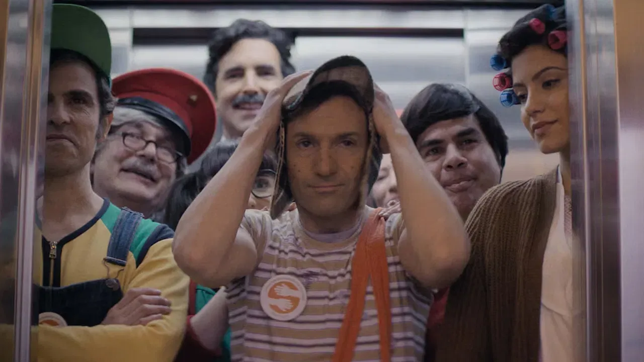 Chespirito: Sin querer queriendo fondo