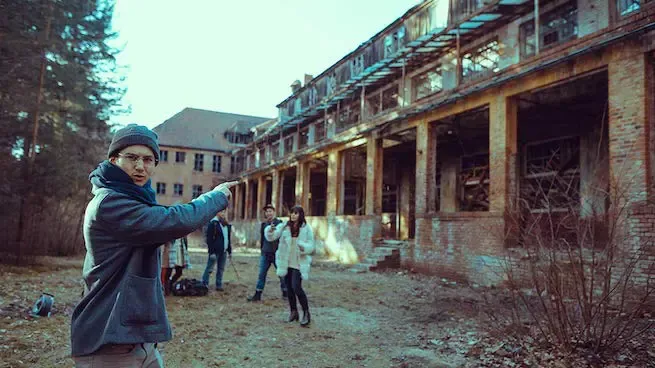 El Manicomio: Hay que tenerle más miedo al vivo