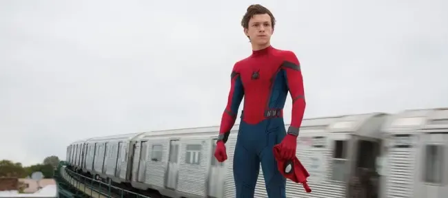 Joe Russo afirma que Tom Holland no vio nunca el guion de «Endgame»