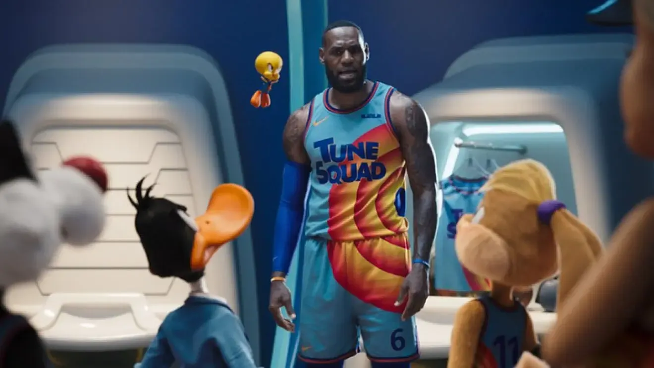 Crítica de 'Space Jam: una nueva era', con LeBron James