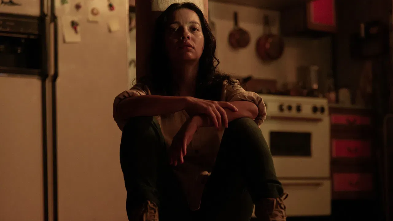 Aún es de Noche en Caracas fondo