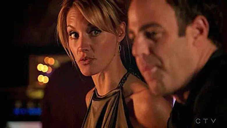 En el que Cooper encuentra un puerto en su tormenta