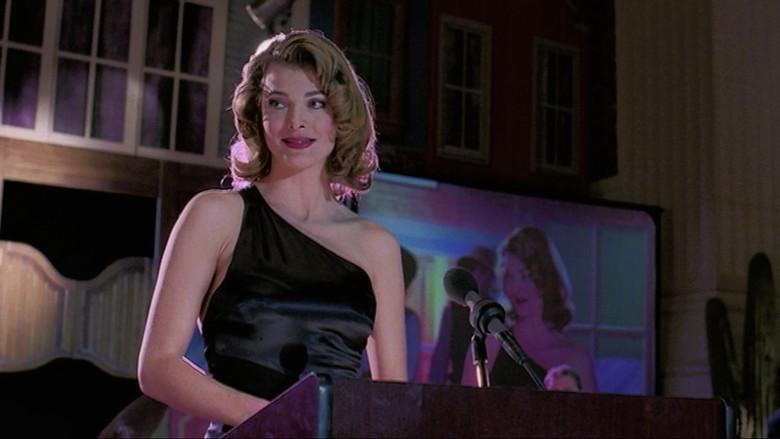 Dinero manchado de sangre