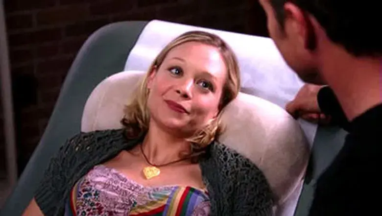 Atendiendo a dos maestros