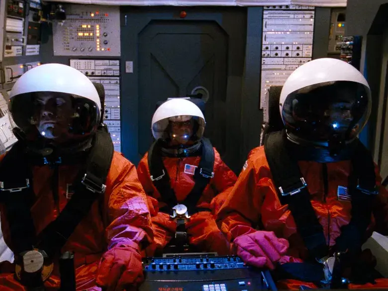 Perdido en el espacio (1ª parte)