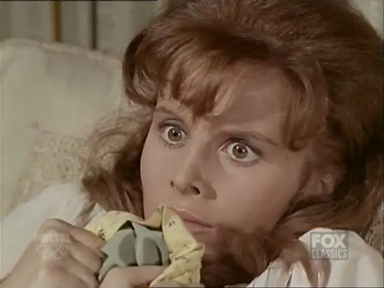 Algo hiriente, algo salvaje