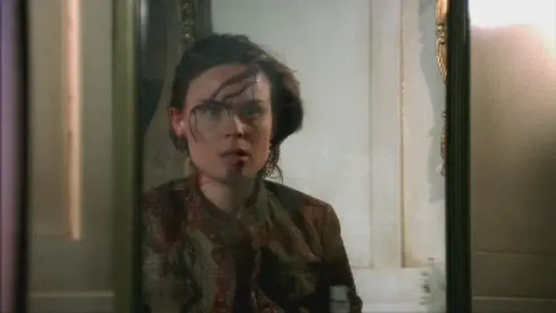 El hombre en el depósito de cadáveres