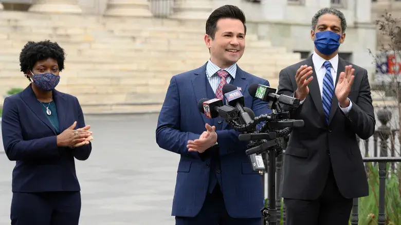 Un amigo en problemas