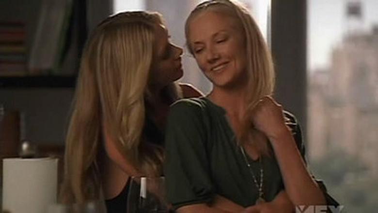 Joyce y Sharon Monroe