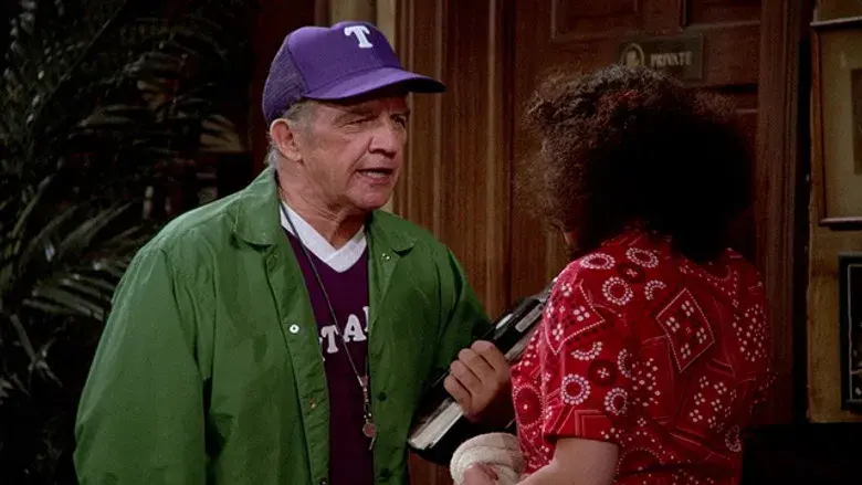 El entrenador entrena otra vez