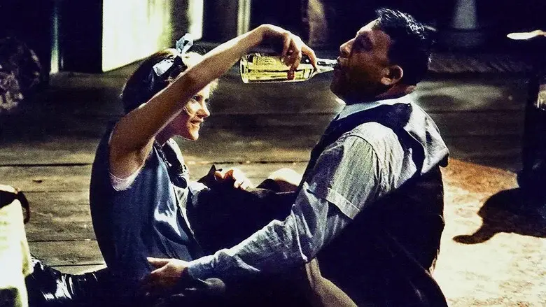 La soledad agrieta de locura hasta las paredes