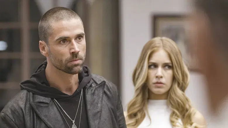 Amado Casillas le declara la guerra a El Cabo