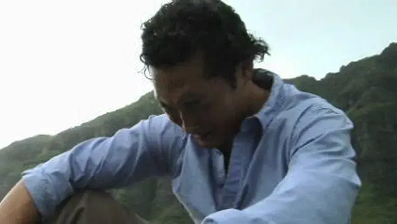 Piezas Perdidas (11): Jin tiene un ataque de ira en el campo de golf