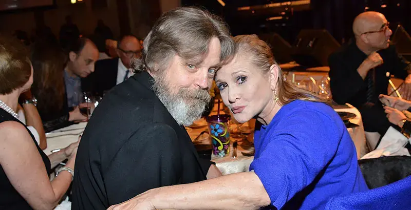 Mark Hamill asegura que a Fisher le habría encantado el papel de Leia en «Star Wars: Episodio IX»