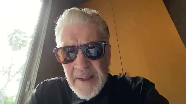 El anuncio de David Lynch que revolucionó las redes sociales