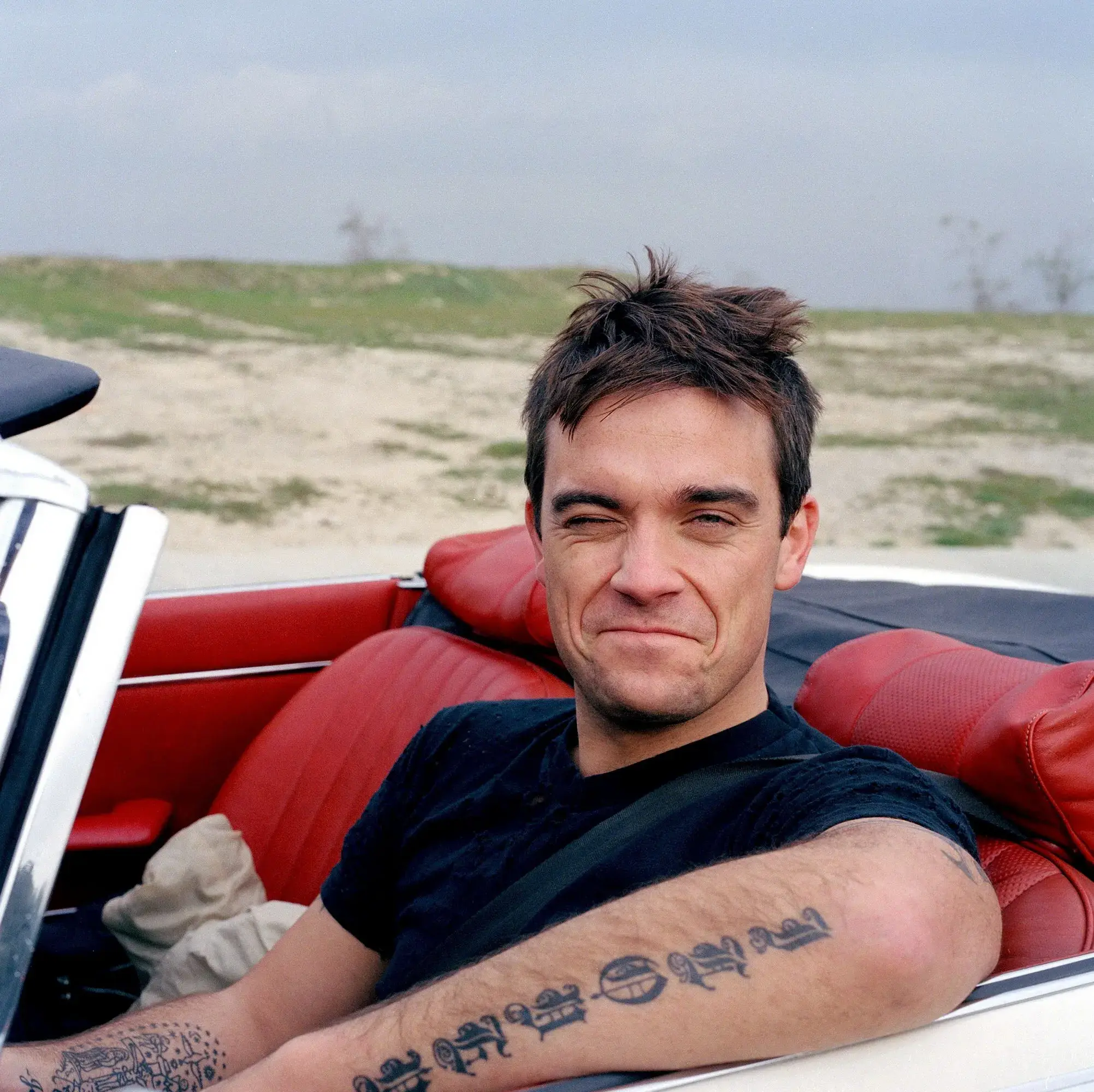 El músico Robbie Williams tendrá su biopic