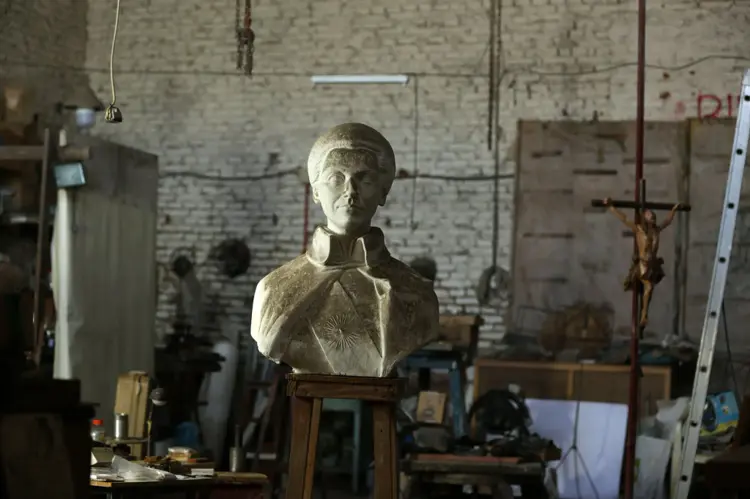 'Una Casa Sin Cortinas': Review y entrevista con el director